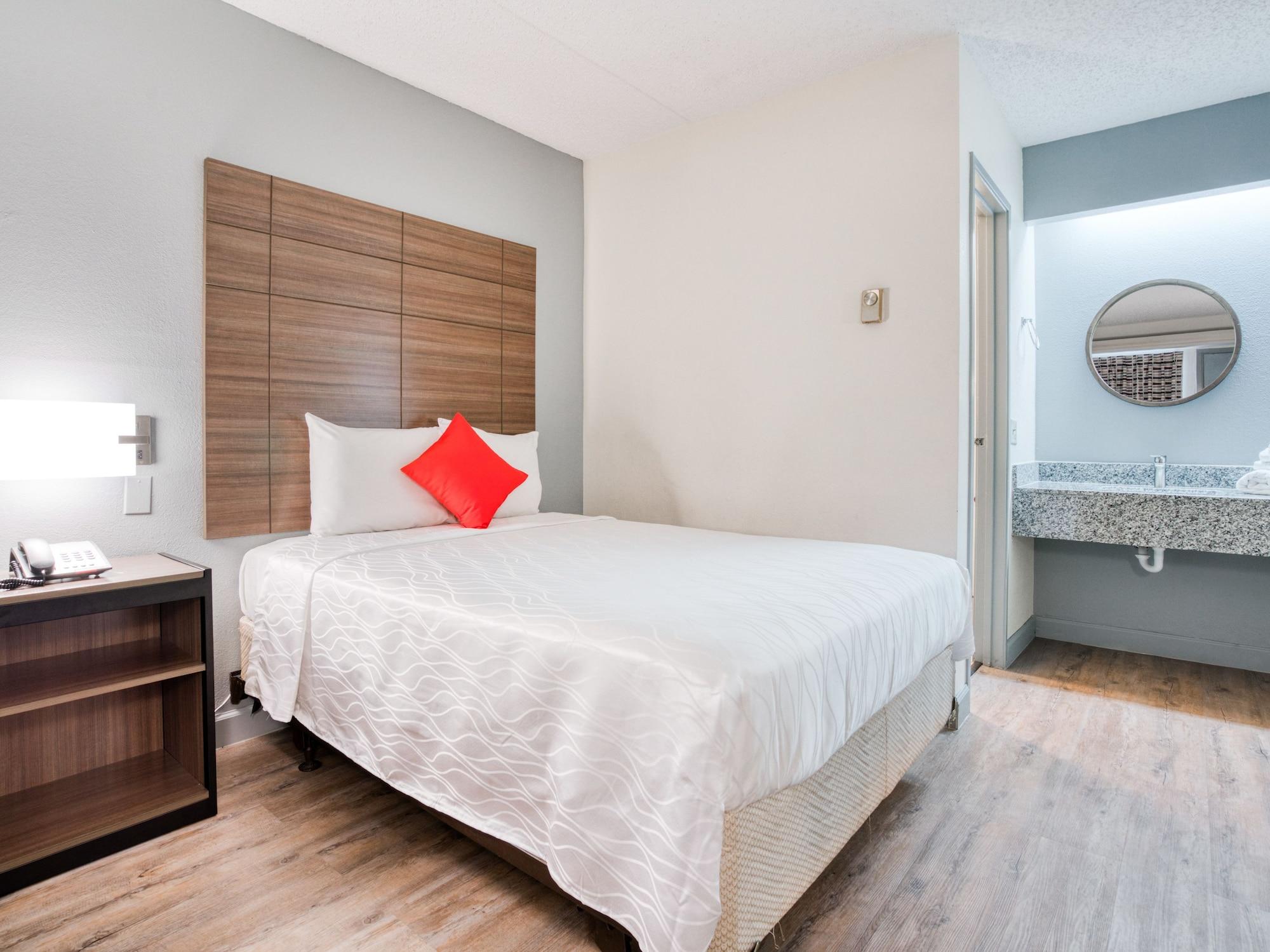 Dallas Love Field Inn Экстерьер фото