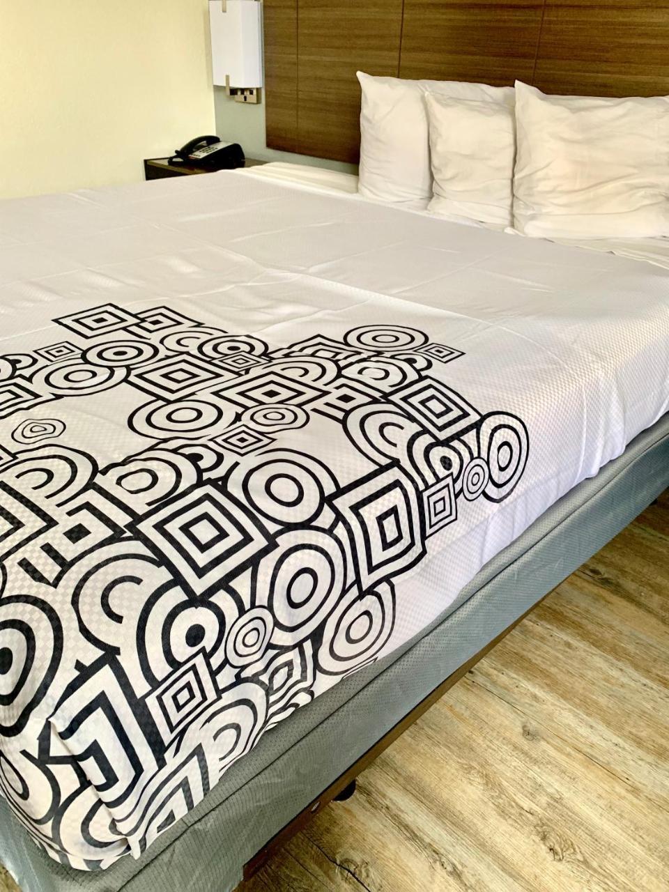 Dallas Love Field Inn Экстерьер фото