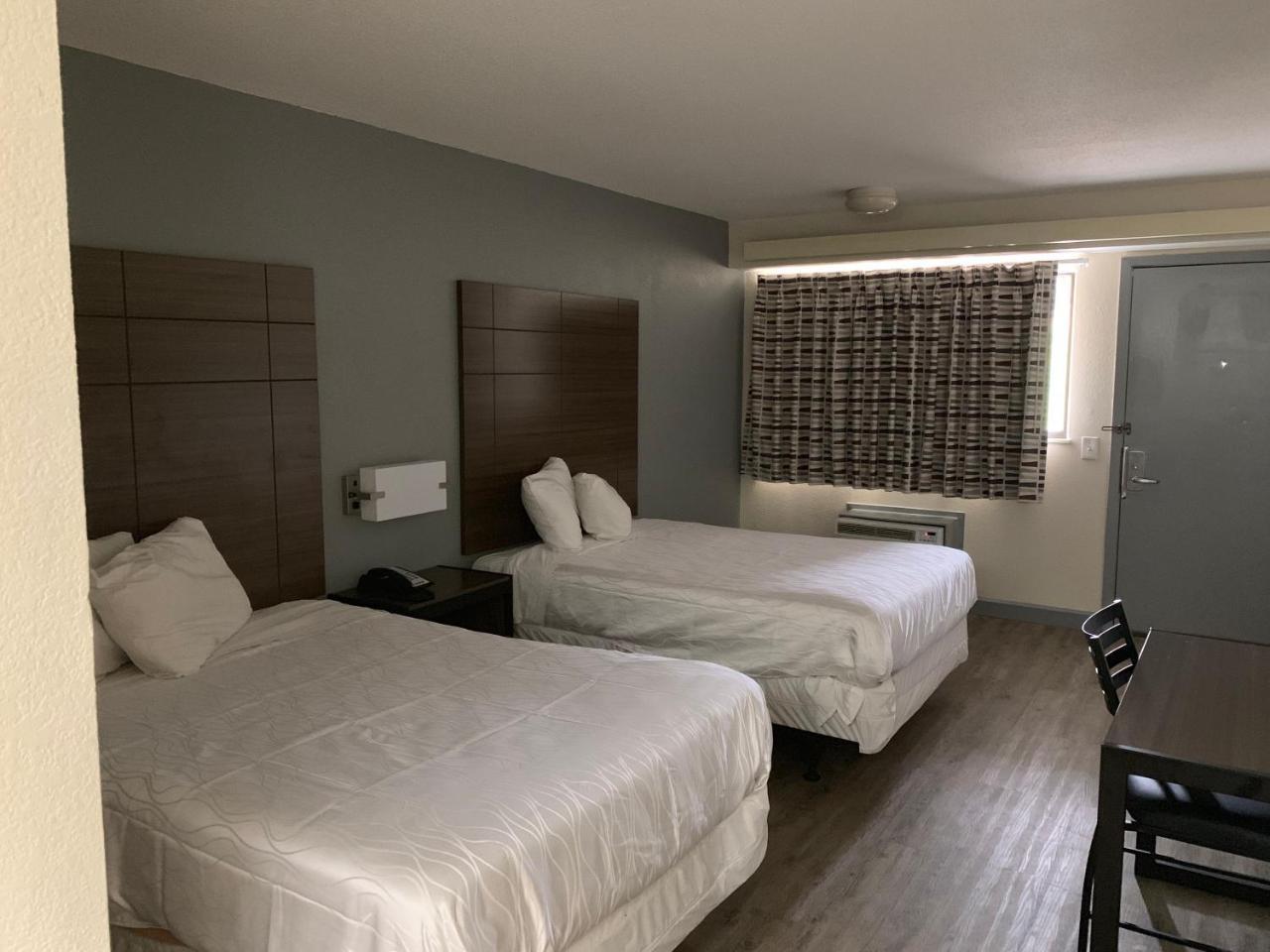 Dallas Love Field Inn Экстерьер фото