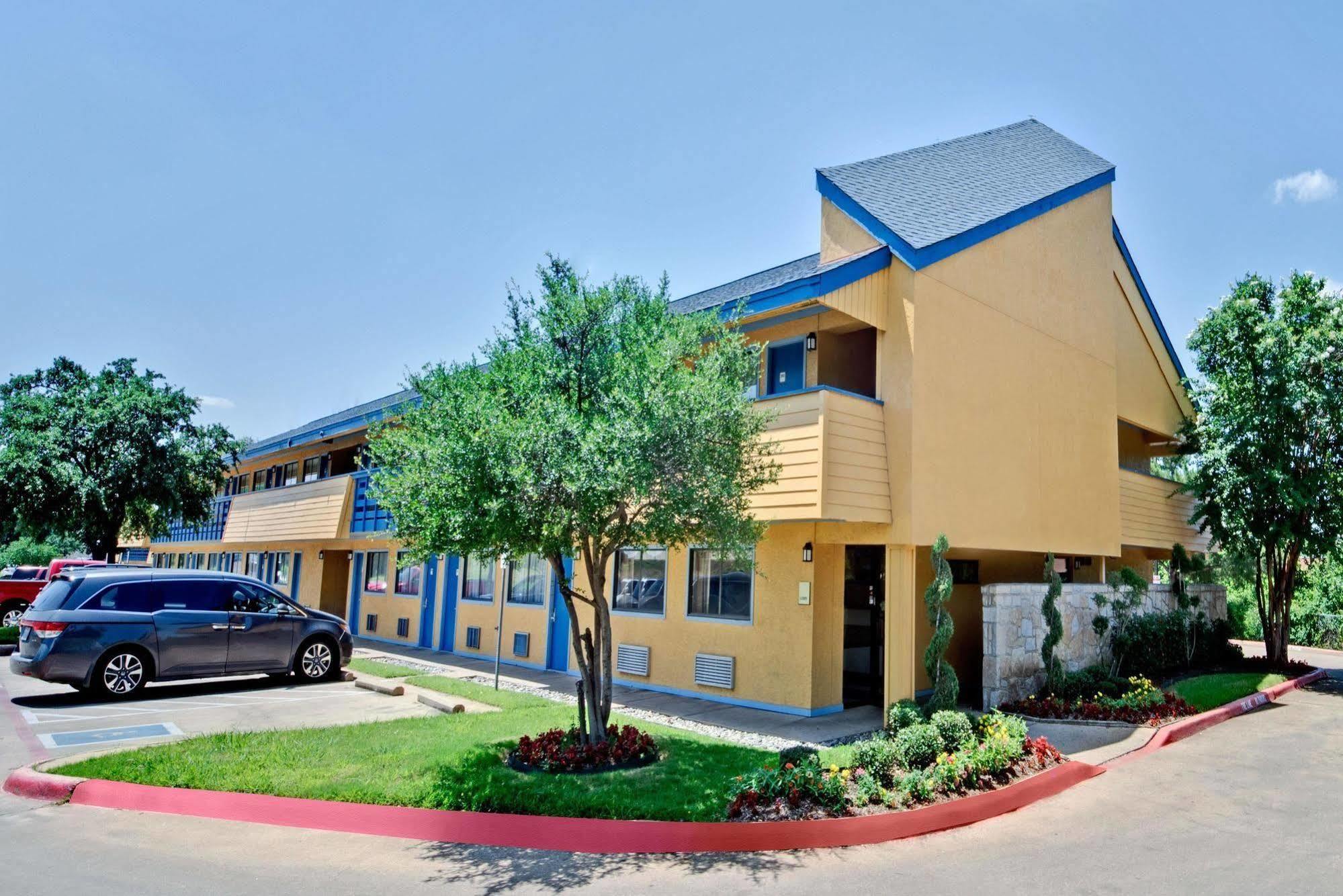 Dallas Love Field Inn Экстерьер фото