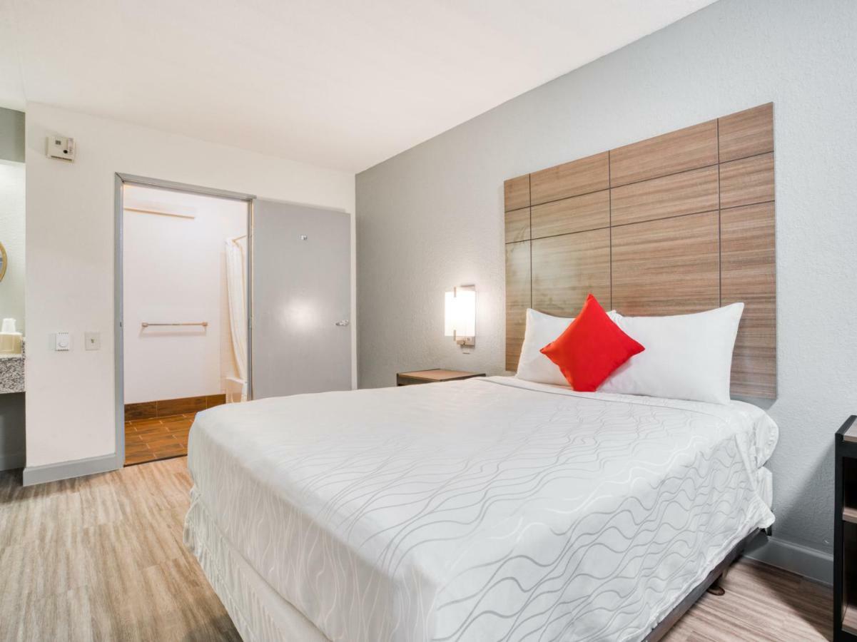 Dallas Love Field Inn Экстерьер фото