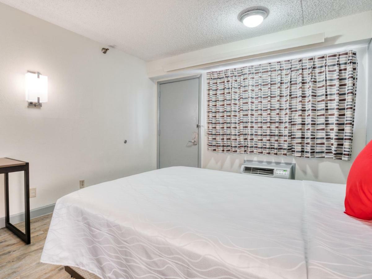 Dallas Love Field Inn Экстерьер фото